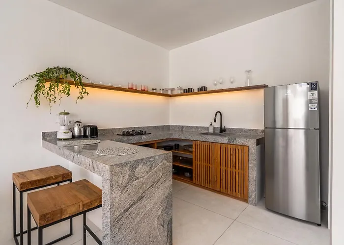 Villa Nina Complex *