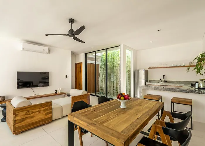 Nina Complex Villa