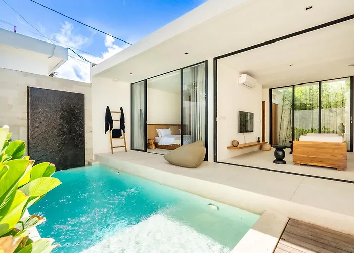 Nina Complex Villa